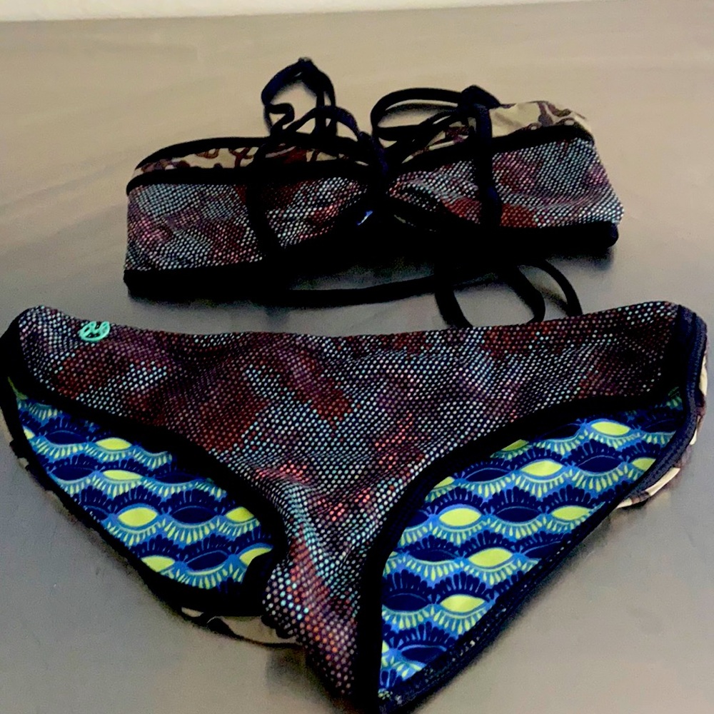 Maaji reversible bikini large